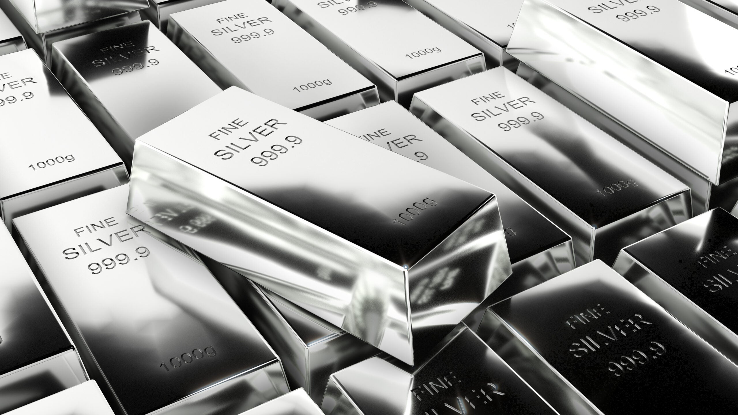 الفضة ترتفع إلى أعلى مستوياتها منذ 2012
